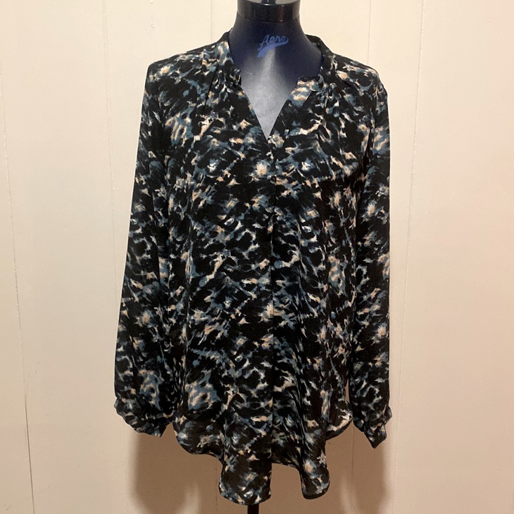 Vici blouse, size large, like new
